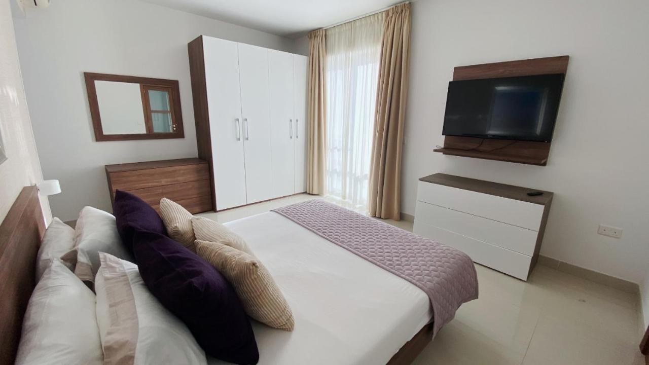 Appartement Point Sliema Sea Front Extérieur photo