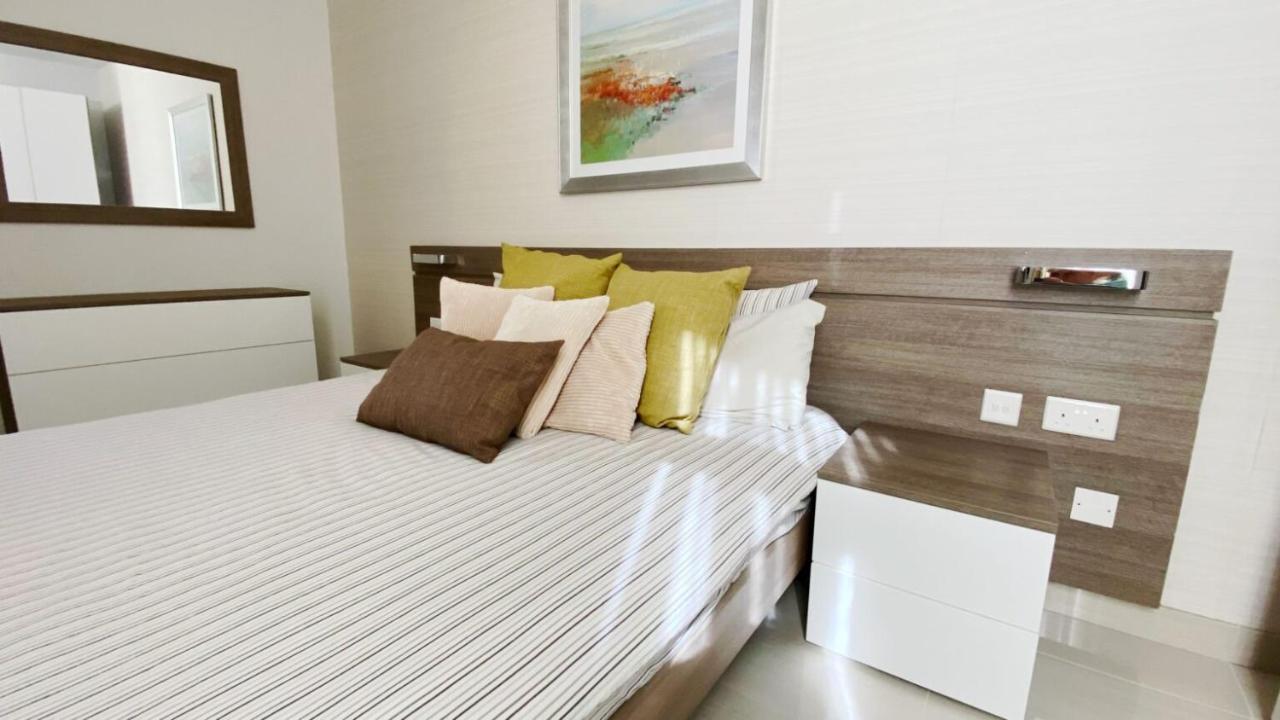 Appartement Point Sliema Sea Front Extérieur photo